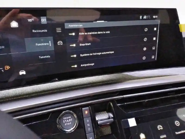 Peugeot 3008 hybrid 145 e-dcs6 — photo 86