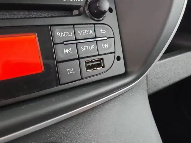 Renault Kangoo blue dci 95 — photo 123