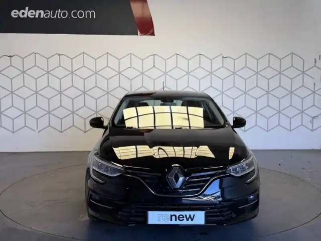 Renault Megane iv berline blue dci 115 edc — photo 89