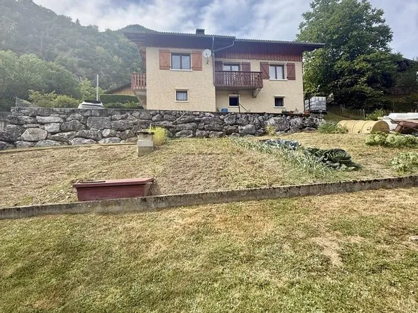 Maison 5 pièces 110 m²