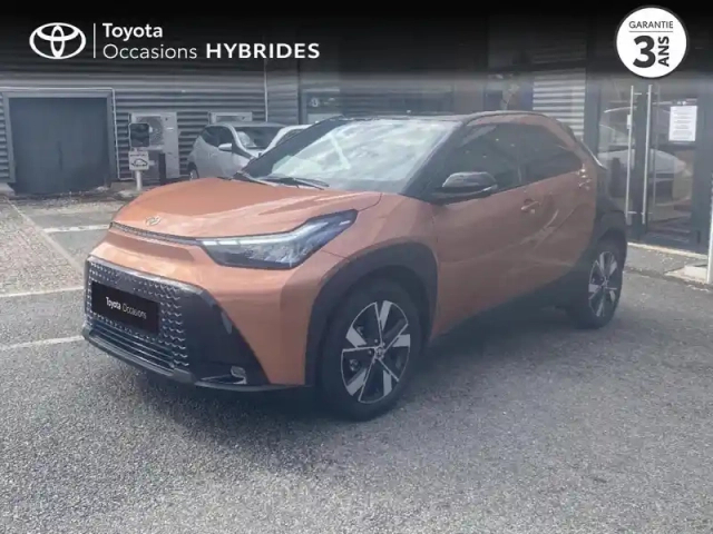 Toyota Aygo X 116h graphic