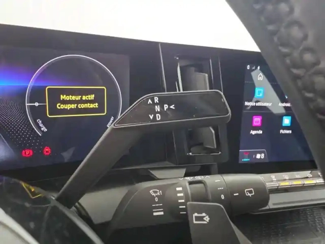 Renault Megane e-tech ev60 220 ch super charge — photo 216