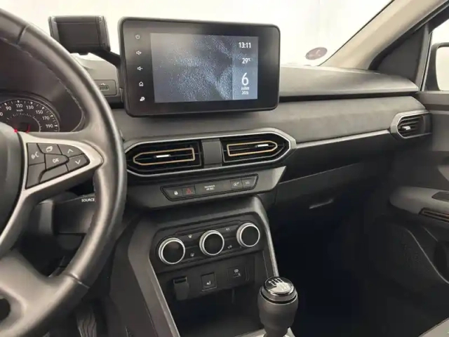 Dacia Sandero tce 90 — photo 27