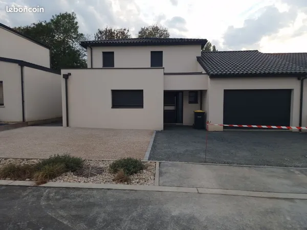 🏡 À vendre - Maison contemporaine de 2023 - 151 m² - Le May-sur-Èvre