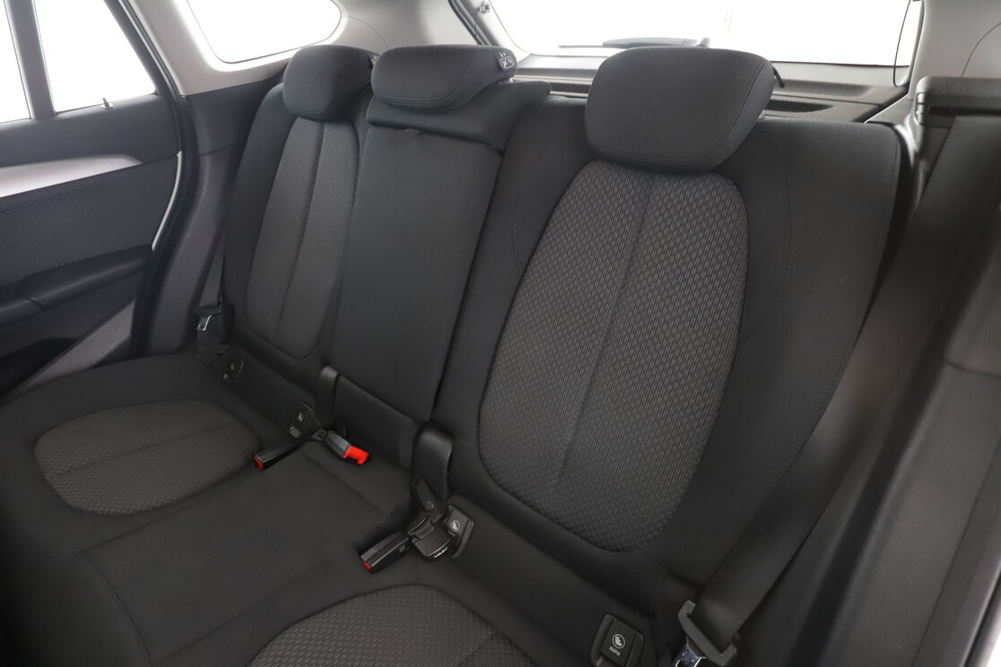 BMW X1 xDrive25e Business Design BVA6 — photo 13