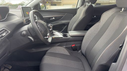 Peugeot 3008 1.2 PureTech 130 - Active – 2020 – 57608 km – Essence – Boîte Manuelle — photo 21