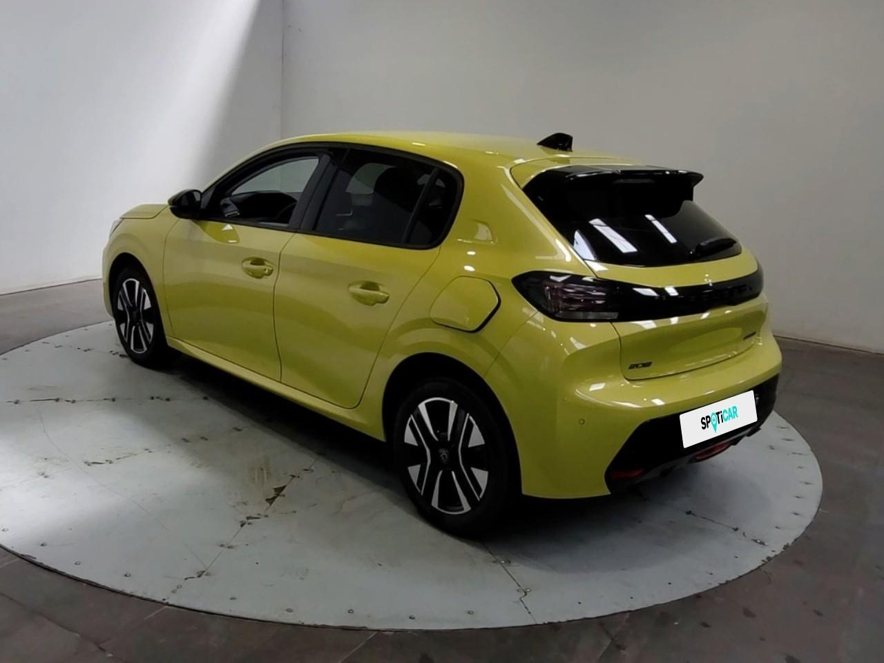 Peugeot 208 hybrid 110 ch e-dcs6 allure — photo 3
