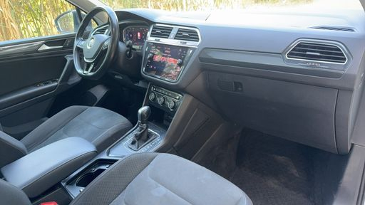 Volkswagen Tiguan 2.0 TDI 150 DSG7 - Black R Line – 2019 – 141284 km – Diesel – Boîte Automatique — photo 37