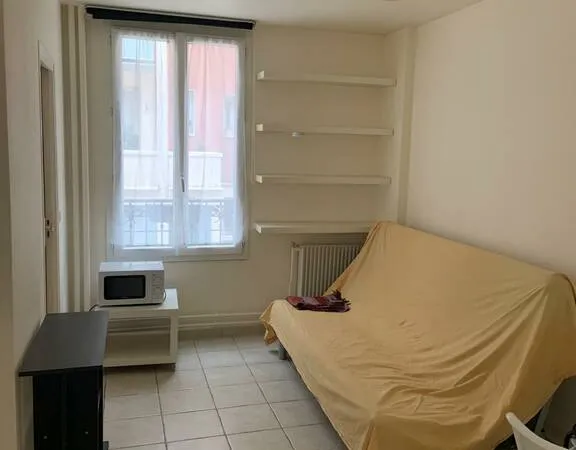 Studio 1 pièce 18 m²