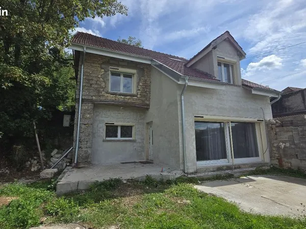 Maison 130 m² rénovée à VAITE