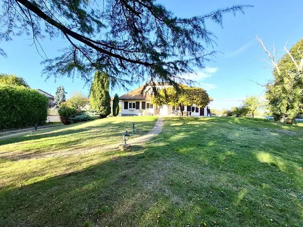 Maison 5 pièces 140 m²
