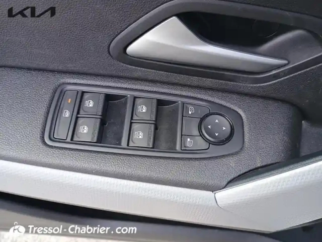 Dacia Bigster mild hybrid 140 essential — photo 20