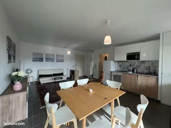 Appartement T3 non meublé Paris 17e