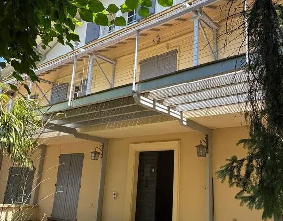 Maison 6 pièces 298 m²