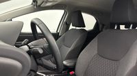 Toyota Yaris 116h Dynamic 5p MY22 — photo 12