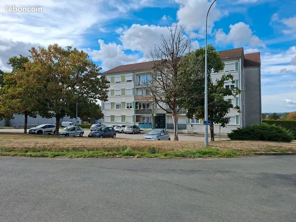 Loue appartement type 4 - 84 m2