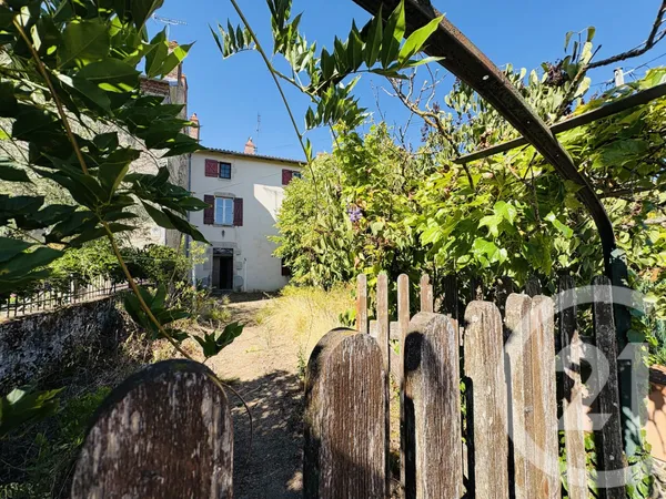 Maison 2 pièces 90 m²