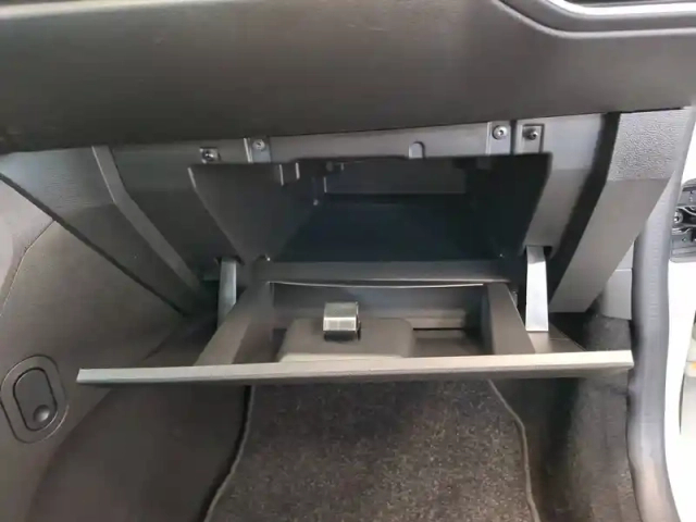 Dacia Sandero eco-g 100 — photo 14