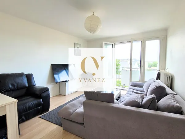 Appartement de Type 3 de 59 m2 avec garage proche métro Jacq