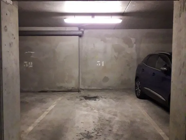 Stationnement Vente Nantes   24000€