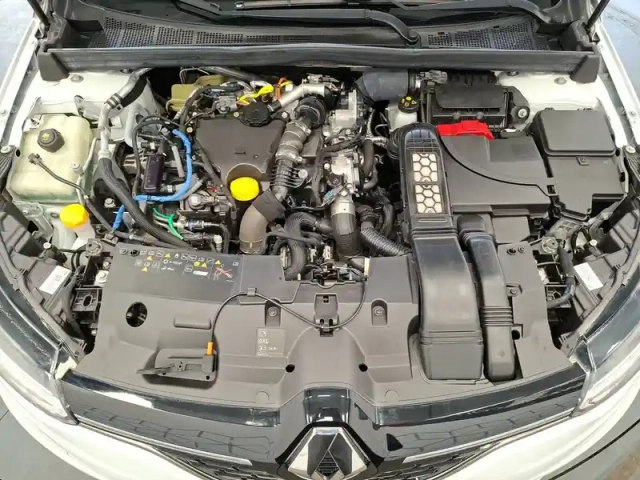Renault Megane mégane iv berline blue dci 115 — photo 13