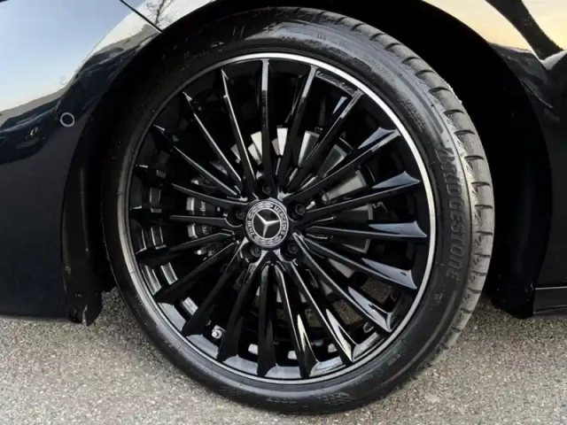 Mercedes Classe A 200 d amg line — photo 9
