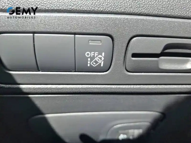 Citroën C3 Aircross puretech 130 s&amp;s eat6 — photo 16