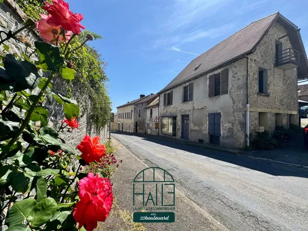 Maison 8 pièces 256 m²