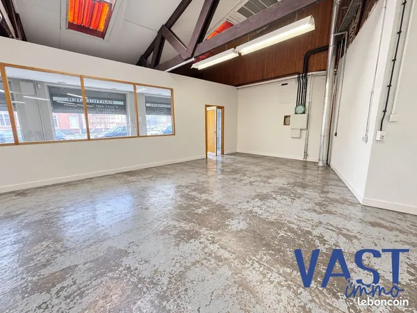 Local 167 m² Tourcoing