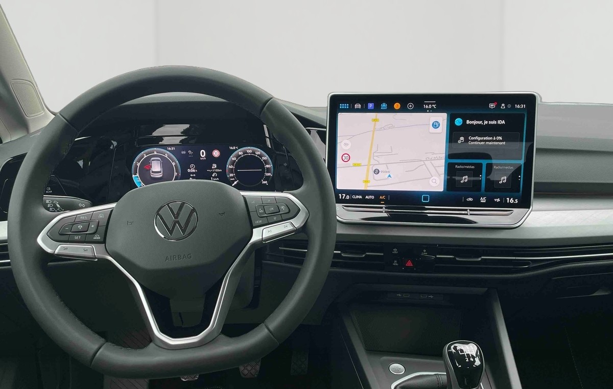Volkswagen Golf 1.5 TSI EVO2 116 BVM6 — photo 10