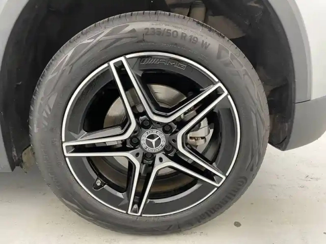 Mercedes Gla 250 e 8g-dct — photo 17