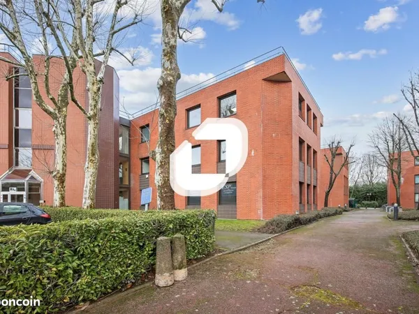 Bureau 347 m²