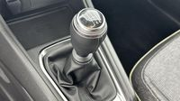 Renault Captur 1.2 TCe 115ch Techno - 25 — photo 14
