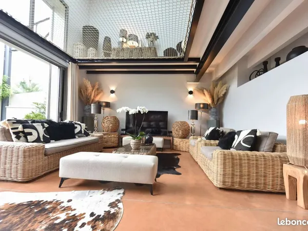 Loft 5 pièces 139 m²