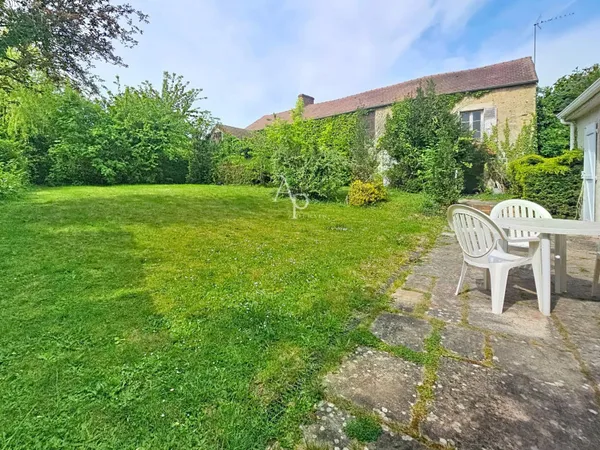 Maison avec dépendances 7 pièces 148 m²