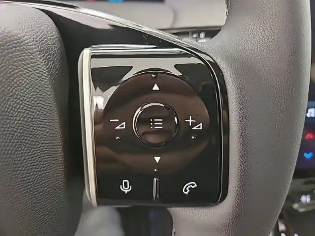 Citroën C5 Aircross hybride 145 ch e-dcs6 — photo 46