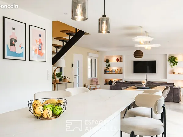 Propriété 10 pièces 277 m²