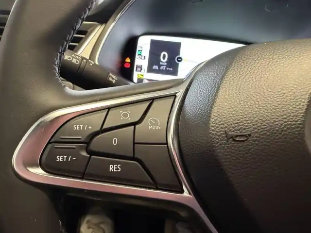 Renault Captur tce 90 ch — photo 30