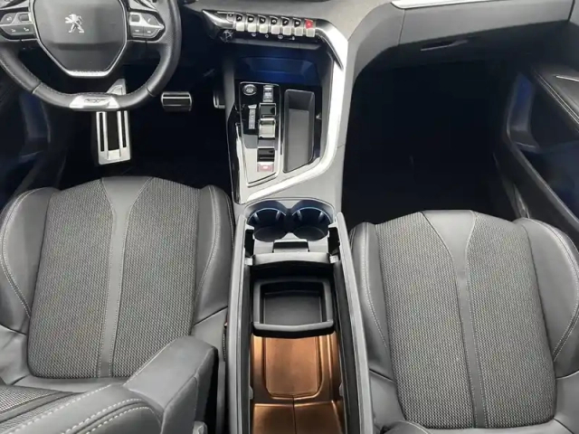 Peugeot 3008 hybrid 225 e-eat8 — photo 28