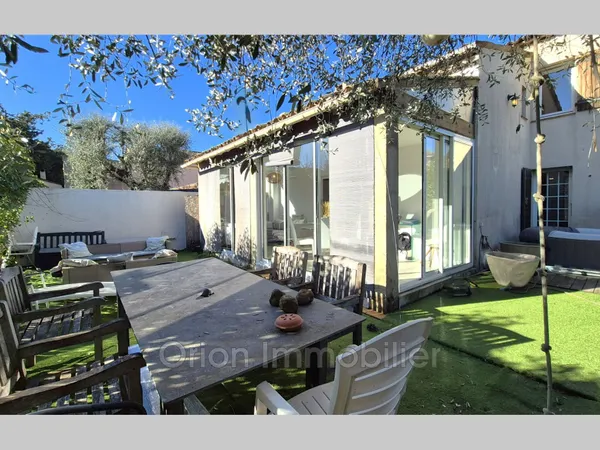 Maison 5 pièces 100 m²