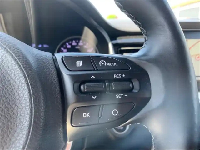 Kia Stonic 1.0 t-gdi 120 ch isg dct7 — photo 61