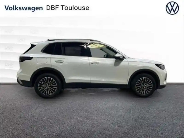 Volkswagen Tiguan 1.5 ehybrid 272ch dsg6 elegance — photo 8