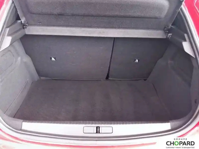 Peugeot 208 puretech 100 s&amp;s bvm6 — photo 8