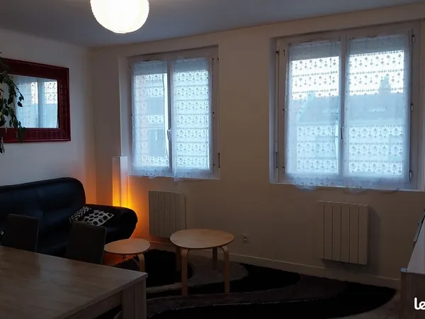 Appartement meublé 63 m², Saint-Nazaire Soleil Levant, Busway, parking, garage vélo, balcon, grenier