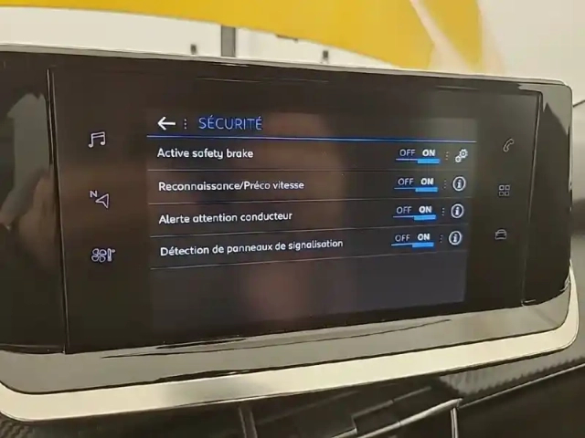 Peugeot 208 puretech 75 s&amp;s bvm5 — photo 20