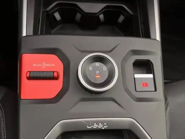 Jeep Compass 1.2 turbo t3 145 ch bvr6 e-hybrid 4x2 — photo 2