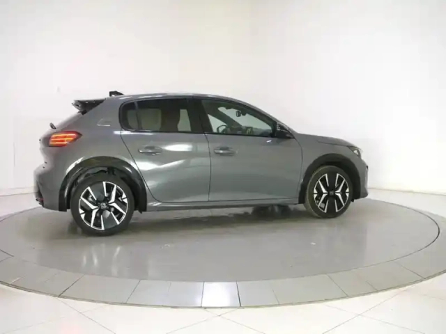 Peugeot 208 hybrid 110 e-dcs6 — photo 24