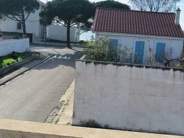 À port saint louis Particulier maison