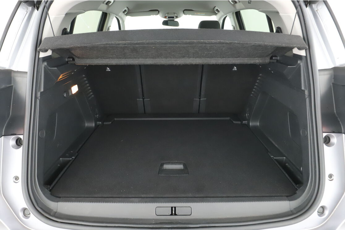 Citroen C5 Aircross 1.2 PureTech Shine BV6 — photo 16