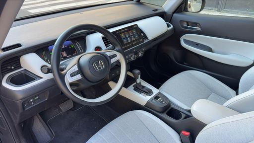 Honda Jazz 1.5 i-MMD 109 BVA6 - Exclusive – 2021 – 3565 km – Hybride essence – Boîte Automatique — photo 17